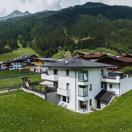 Apartment Volderauer ノイシュティフト・イム・シュトゥーバイタール エクステリア 写真